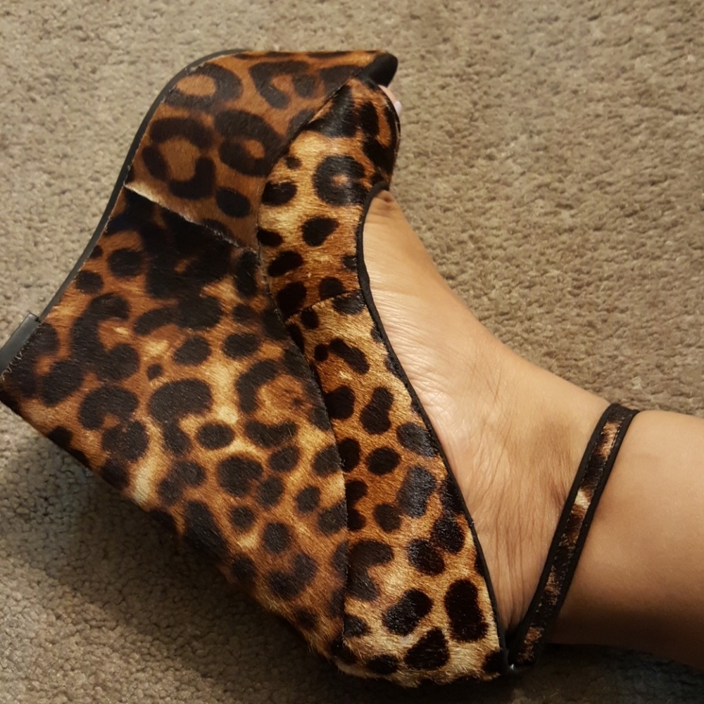 Jessica Simpson Leopard print wedges.